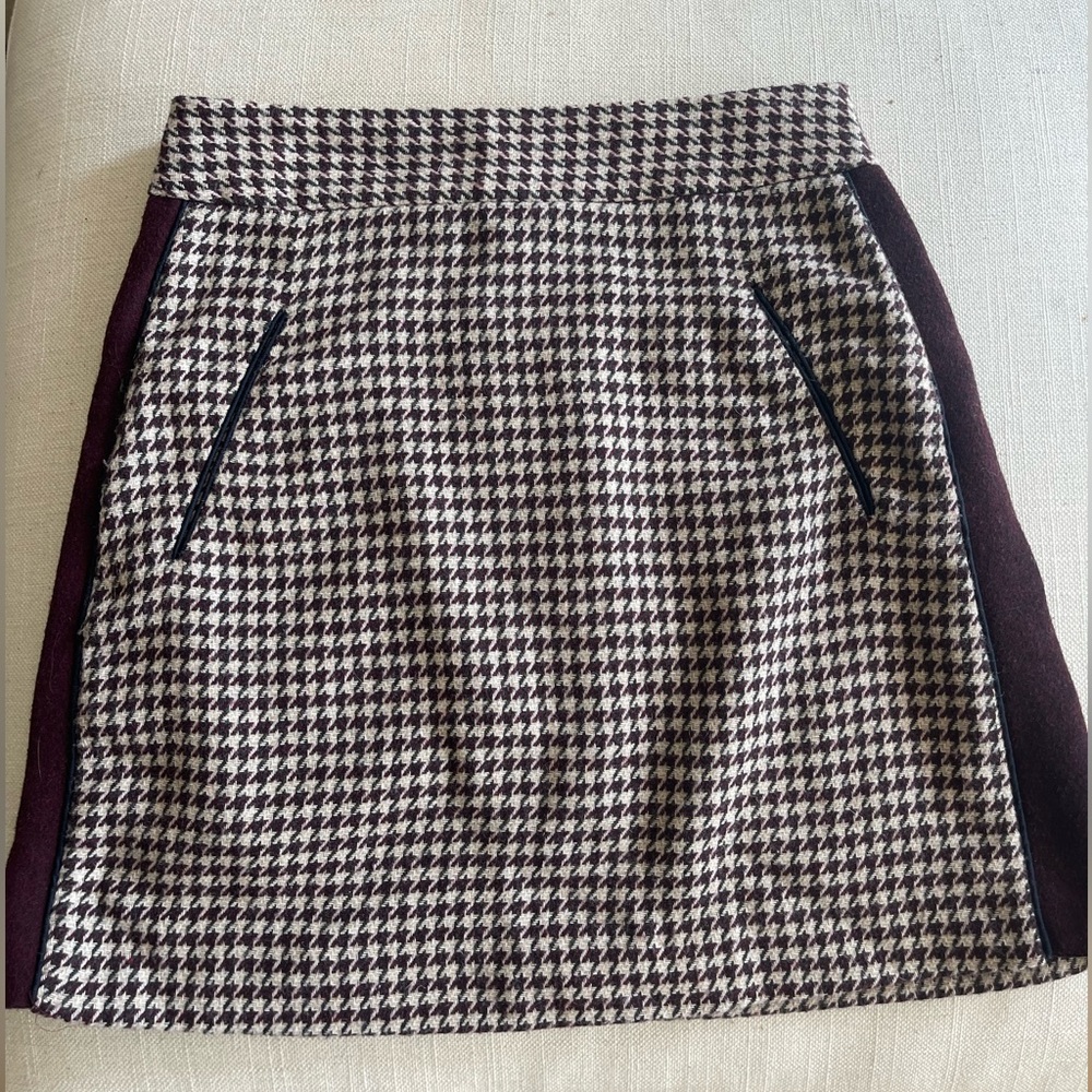 ZARA Women’s Houndstooth Print Mini Skirt